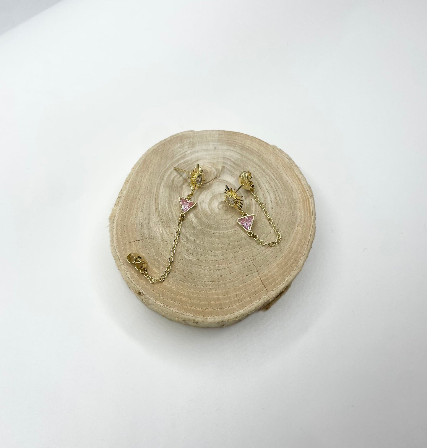 BOUCLE D’OREILLE CHAÎNE