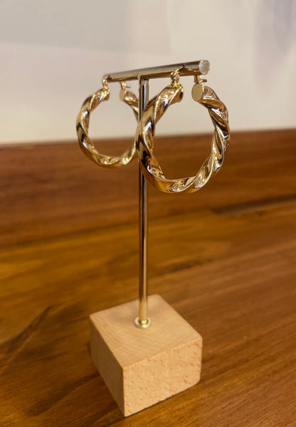 BOUCLE D’OREILLE TORSADE