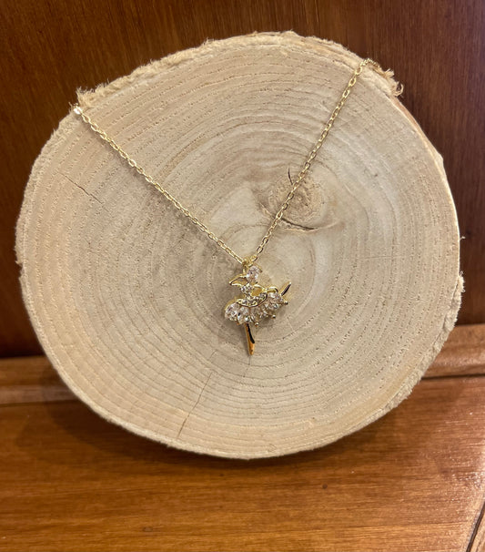 COLLIER ALICIA