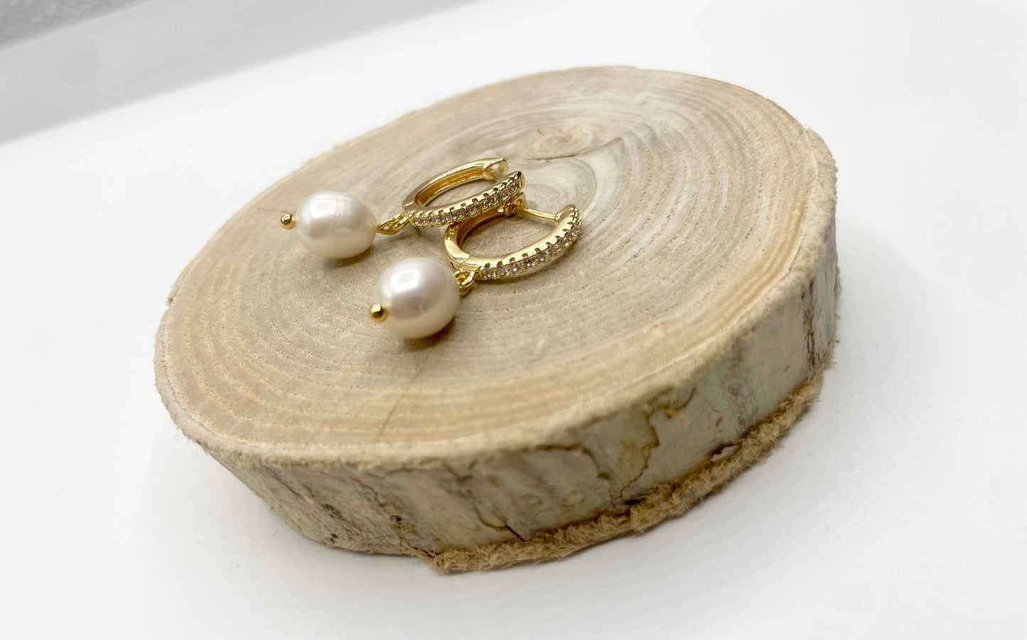 BOUCLE D’OREILLE PERLE