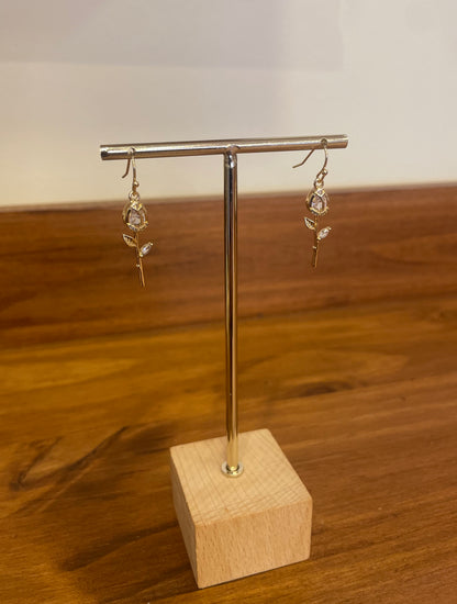 BOUCLE D’OREILLE ROSE