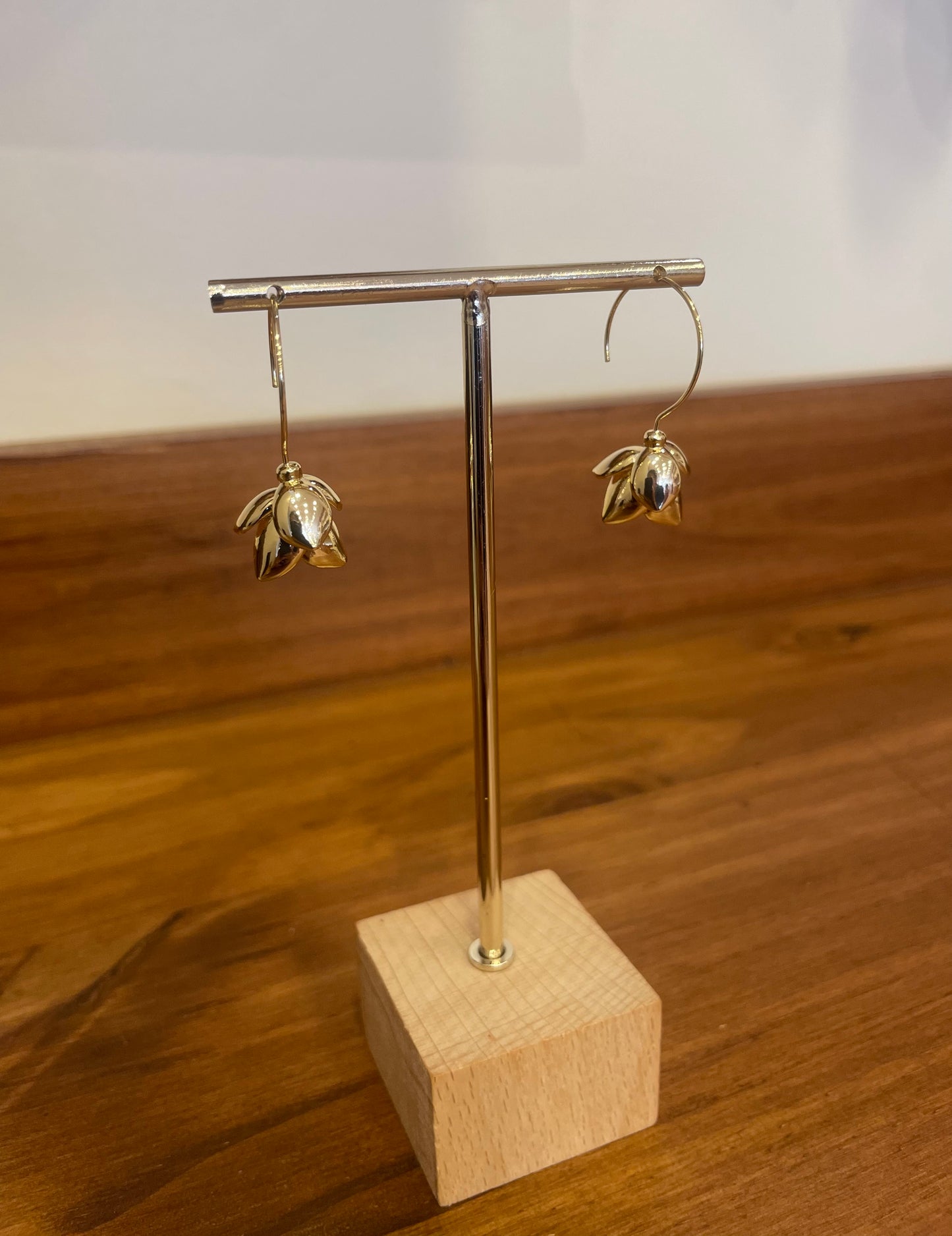 BOUCLE D’OREILLE FLEUR