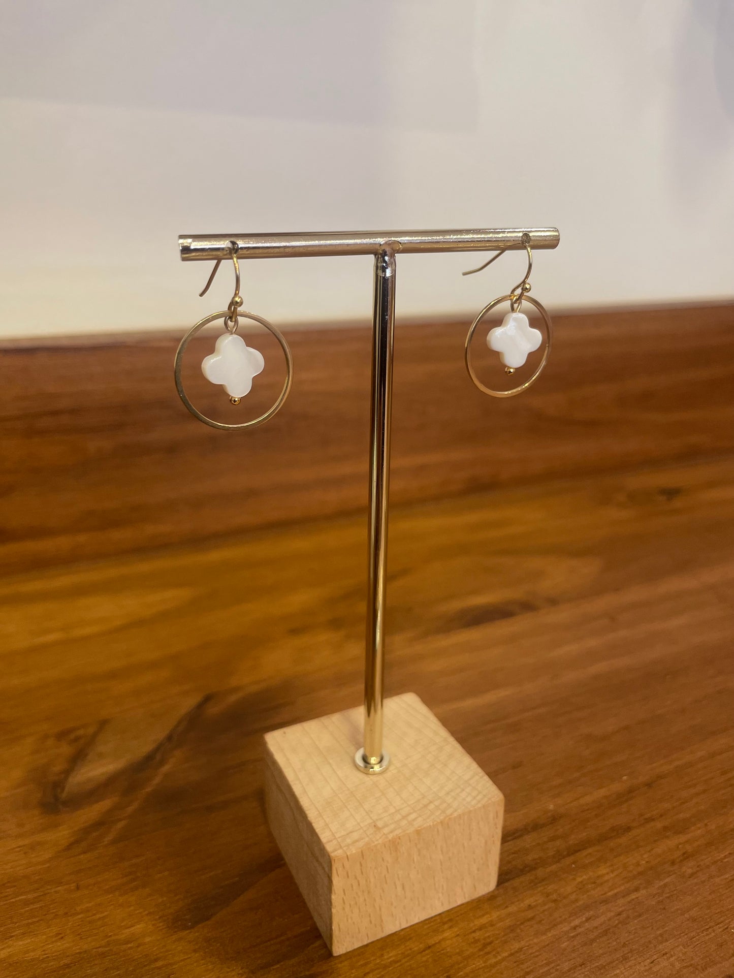 BOUCLE D’OREILLE TREFLE