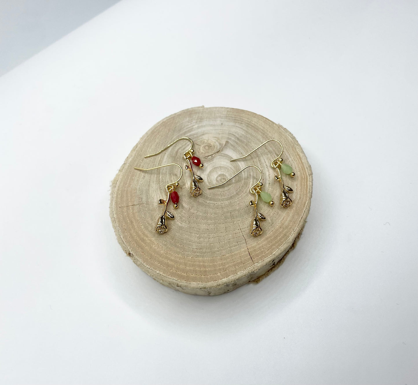 BOUCLE D’OREILLE ROSE