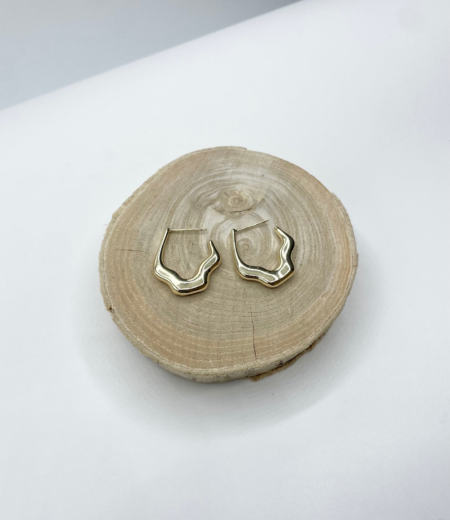 BOUCLE D’OREILLE VAGUE